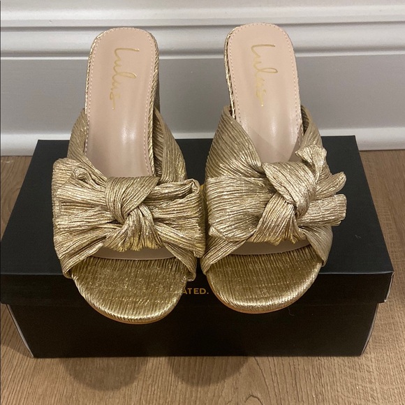 Lulu’s Dorothea Gold Knotted High Heel Sandals - Picture 2 of 6